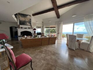  Villa � vendre 10 pi�ces 250 m�