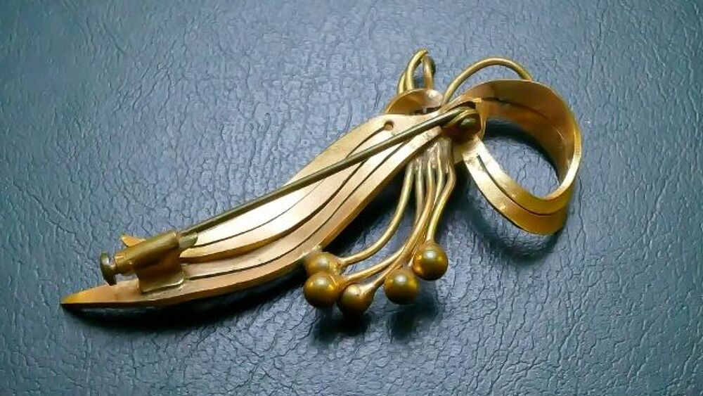 Broche des ann&eacute;es 1950 Bijoux et montres