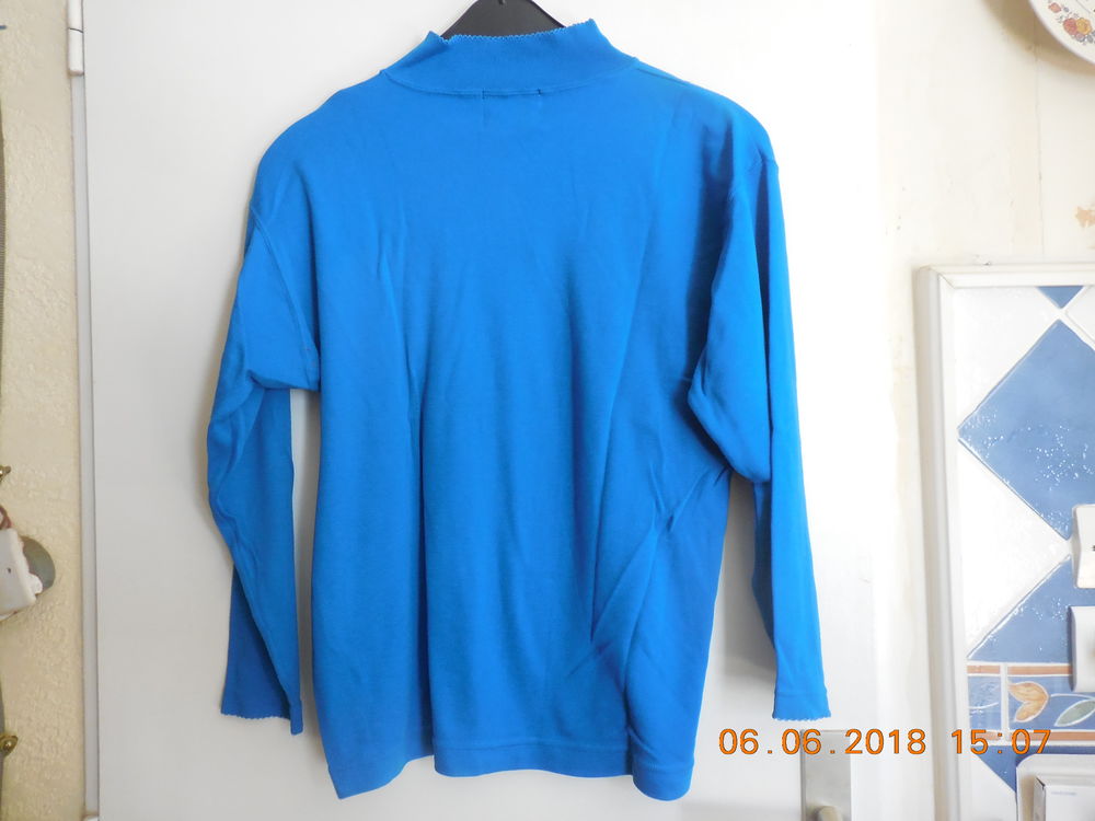 pull fin bleu electrique t 46 48 Vêtements