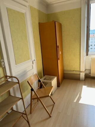  Chambre à louer 4 pièces 16 m²