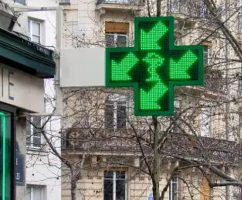 LED simple ou double face croix de pharmacie programmable 1530 93300 Aubervilliers