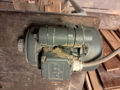 moteur elec mono 220v 25 Nancray (25)