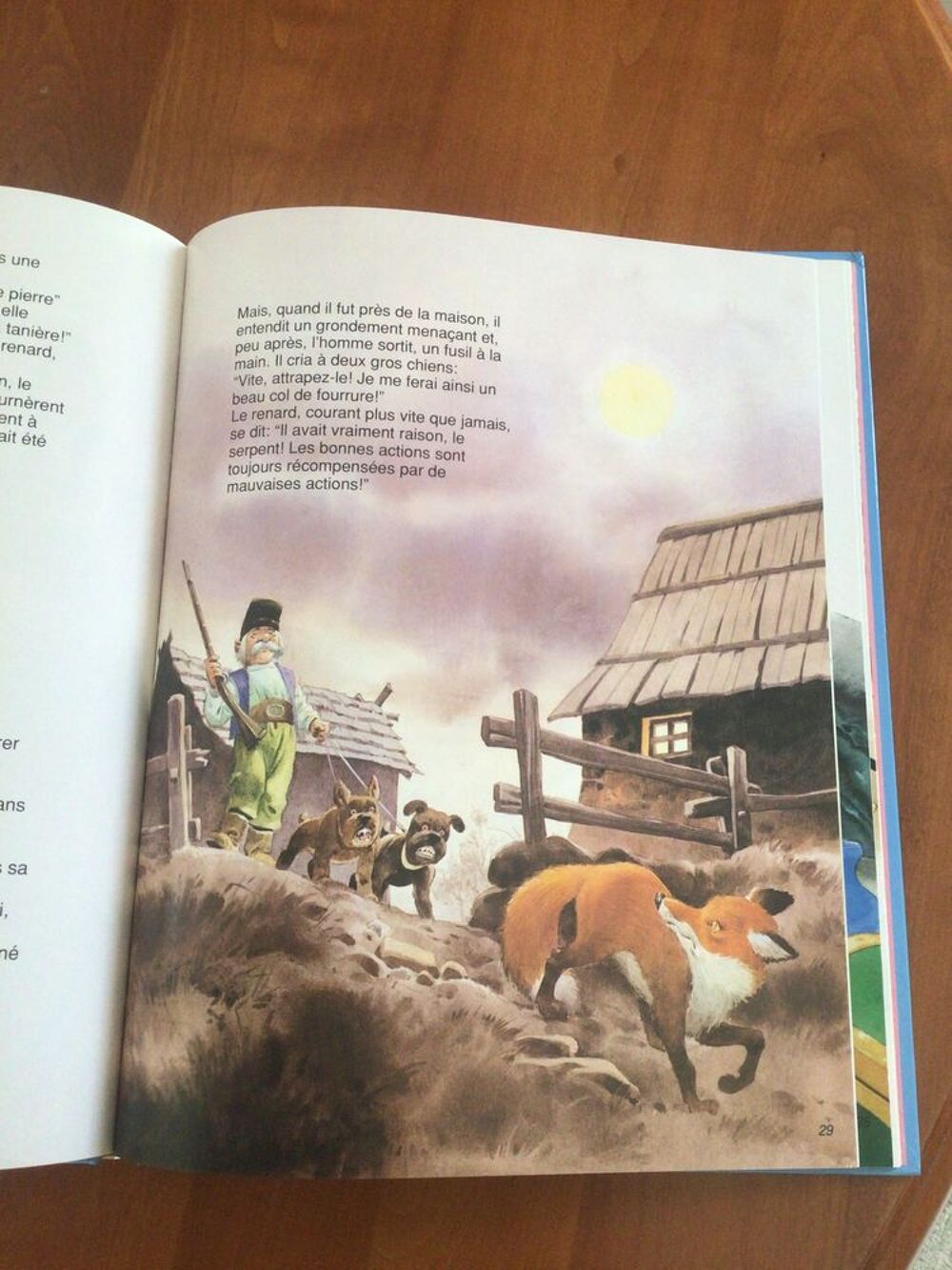  coffret de 4 volumes : "Mes plus beaux contes&nbsp;" i
Jeux / jouets