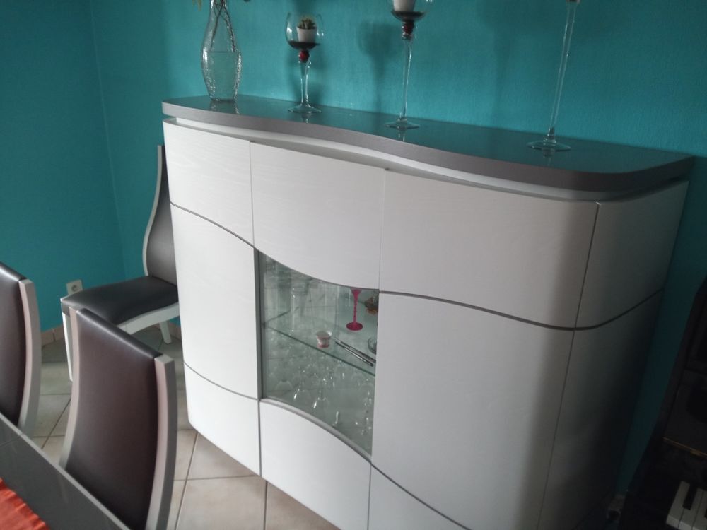 Vitrine 3 portes Meubles
