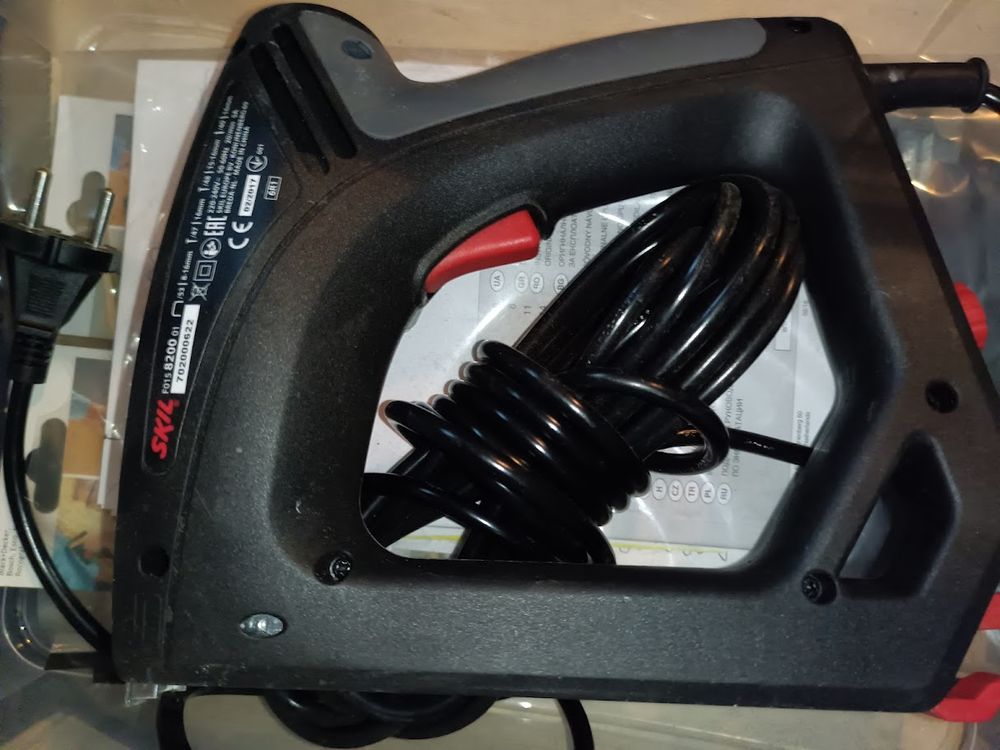 Agrafeuse 220v SKIL 8200 Bricolage