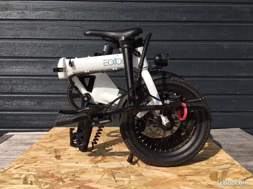 V&eacute;lo pliable &agrave; assistance &eacute;lectrique Vélos