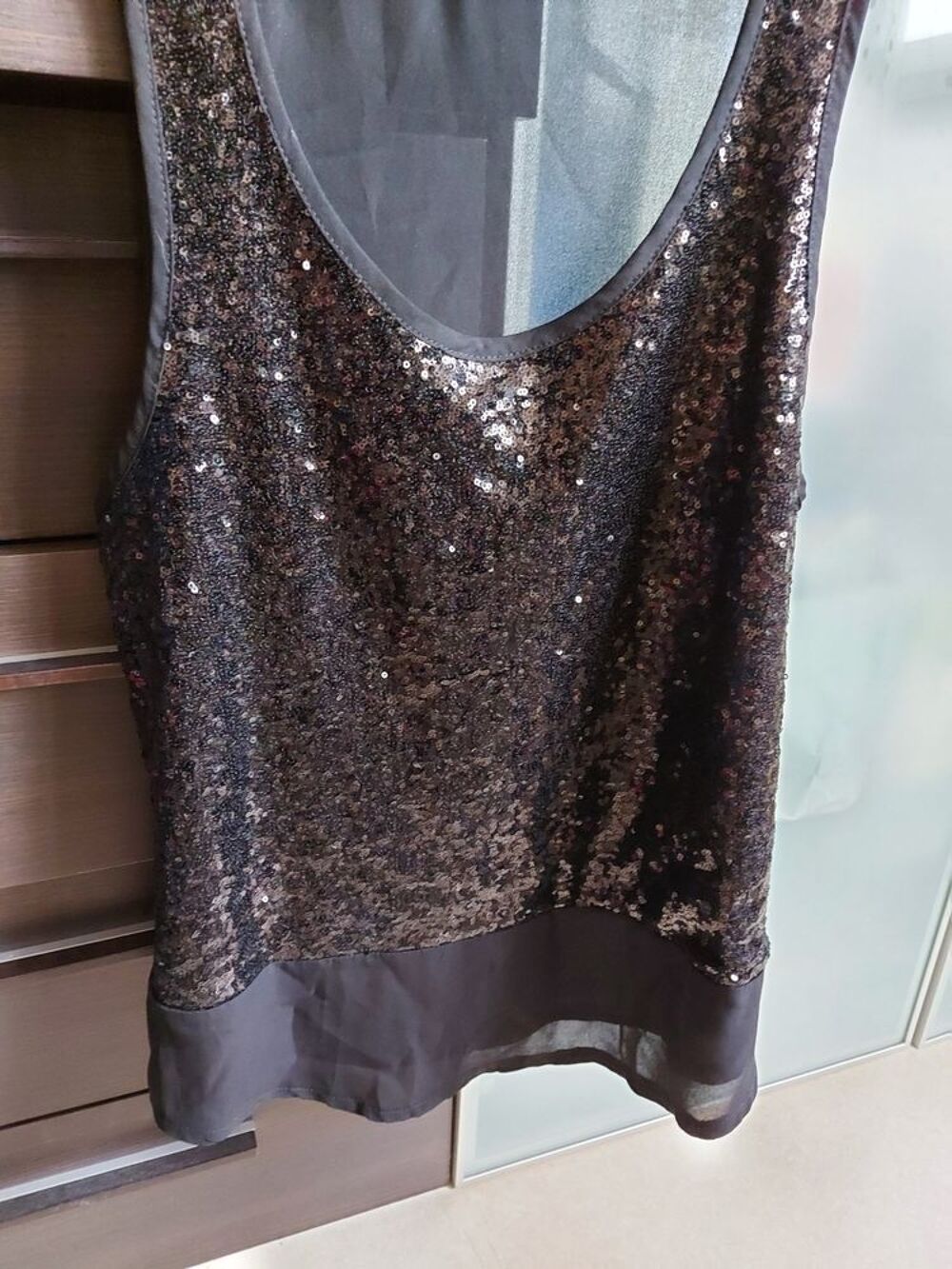 Tee-schirt &agrave; l'unit&eacute; Vêtements