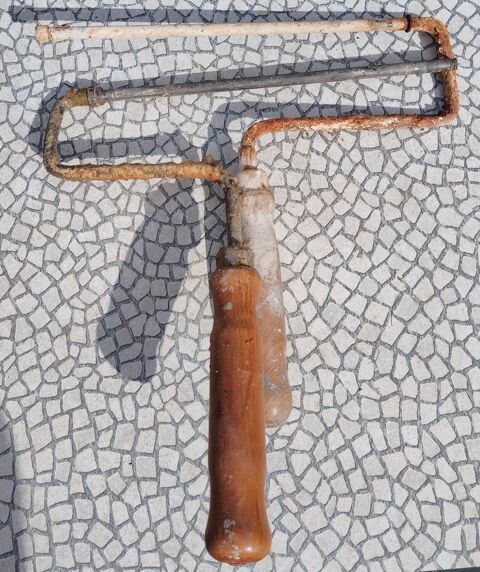 montures 250mm (x2) pour rouleaux � peindre 3 Pontoise (95)