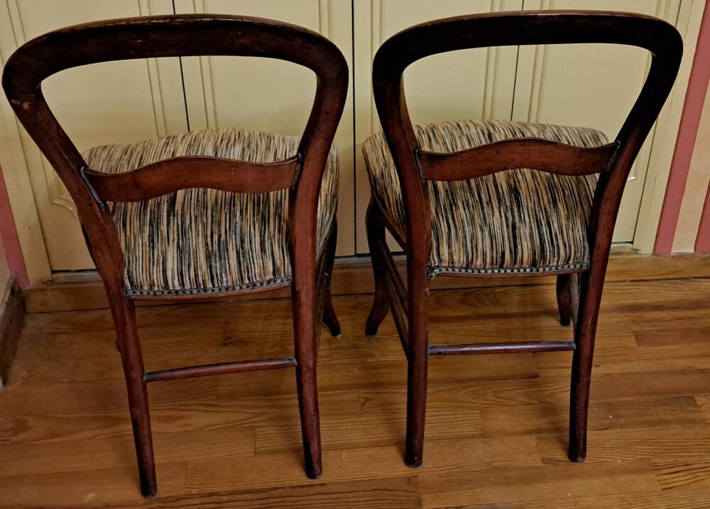 Chaises tapiss&eacute;es anciennes Meubles