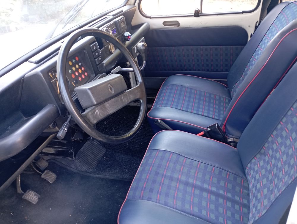 R4 4 GTL Clan 1987 occasion 30470 Aimargues