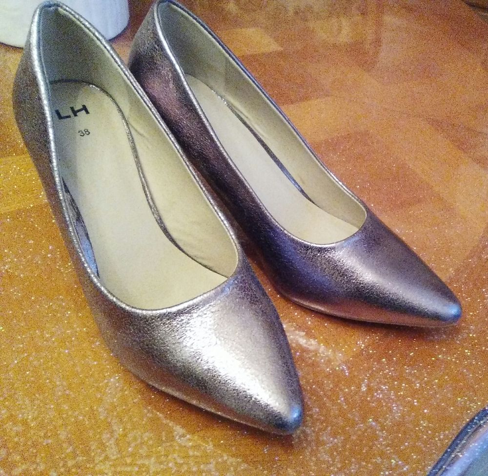 ESCARPINS CUIR Chaussures