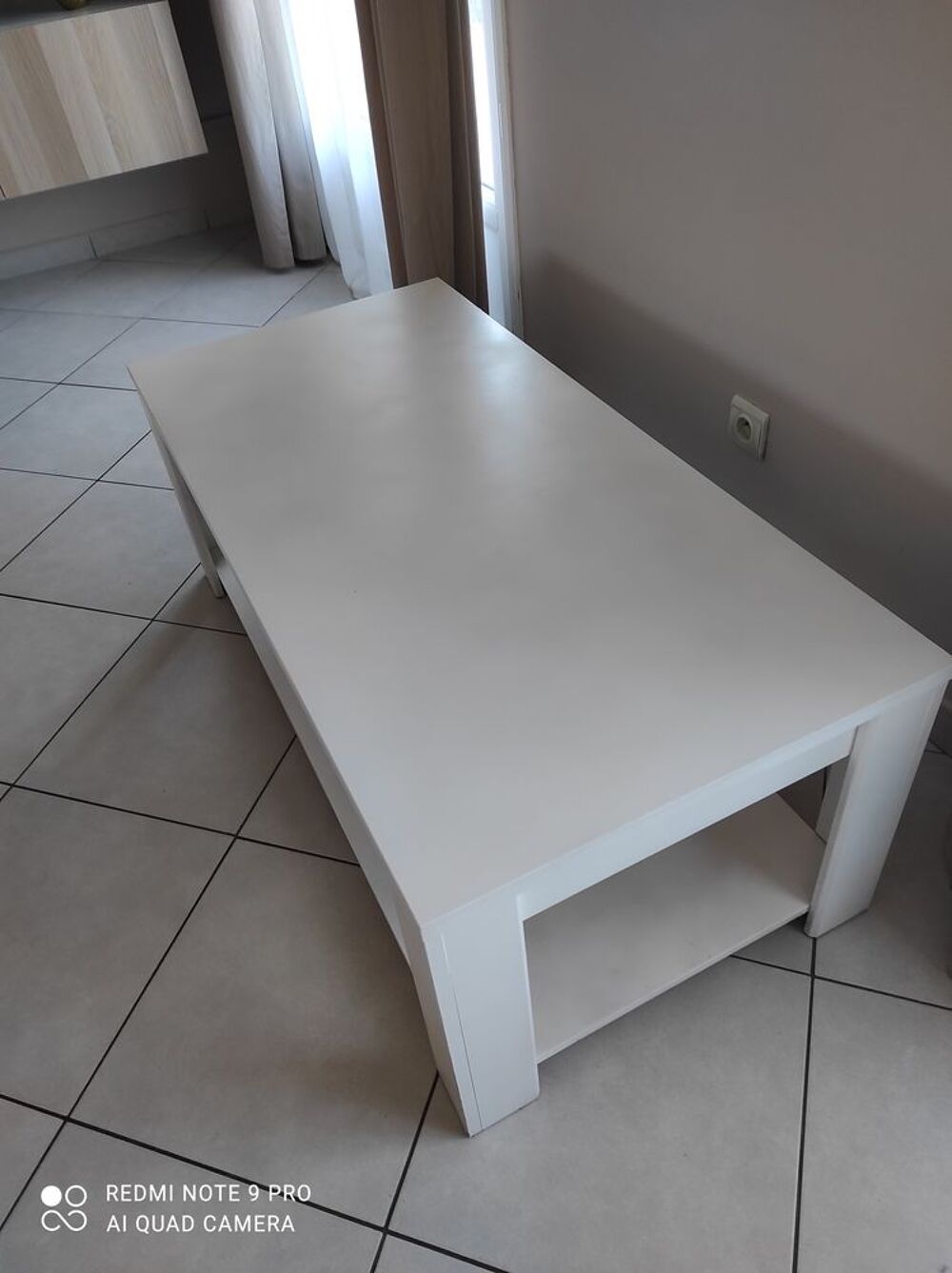 Table salon basse blanche
Meubles