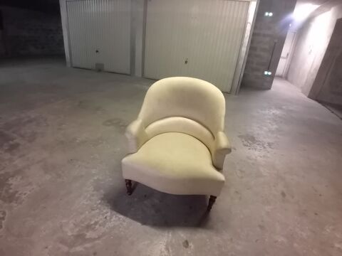 Fauteuil 100 Saint-Laurent-du-Var (06)