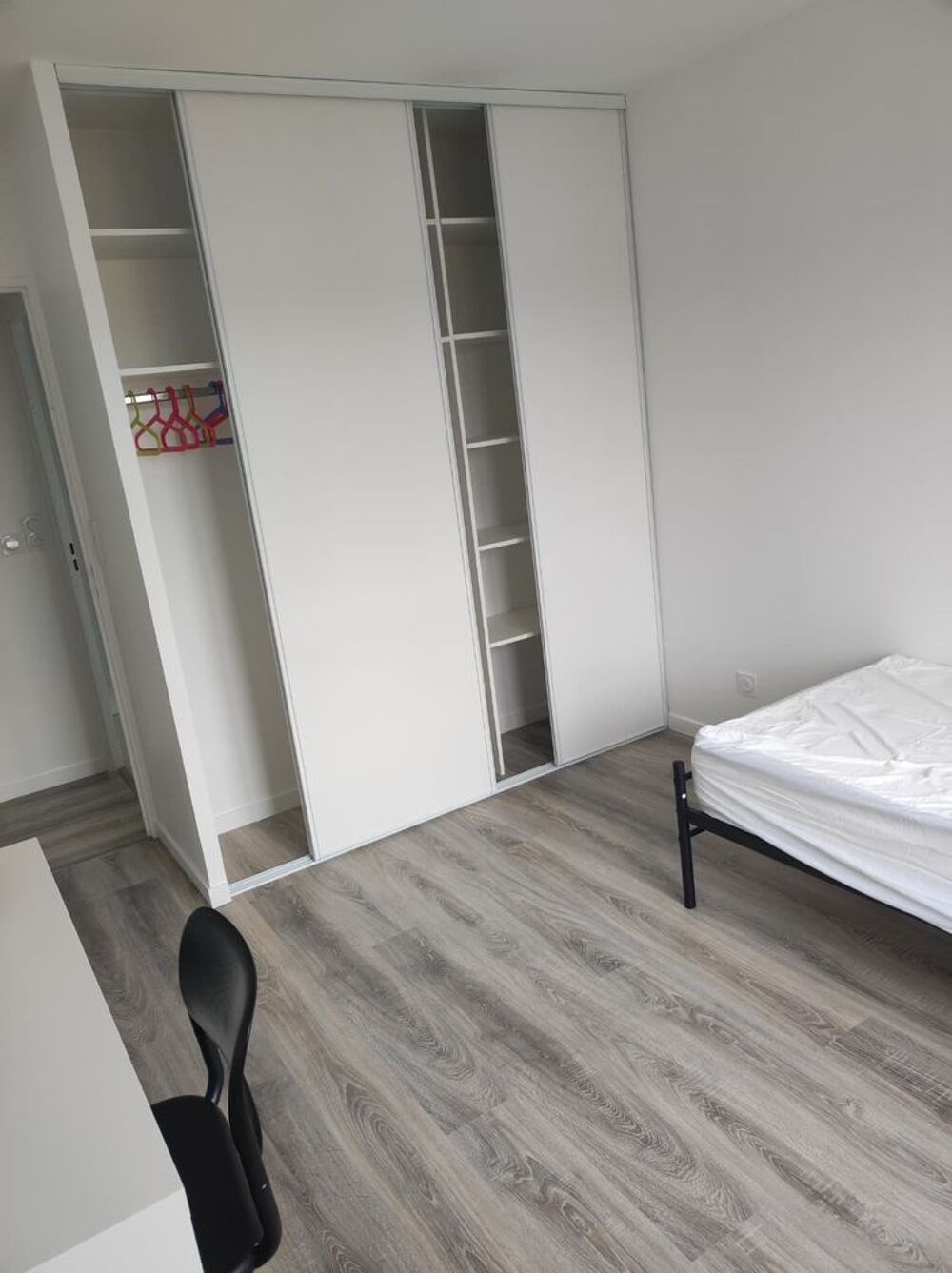Location Colocation Chambres colocation à 20 mètres station cergy St Christophe Cergy