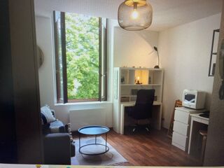  Appartement à louer 1 pièce 19 m²