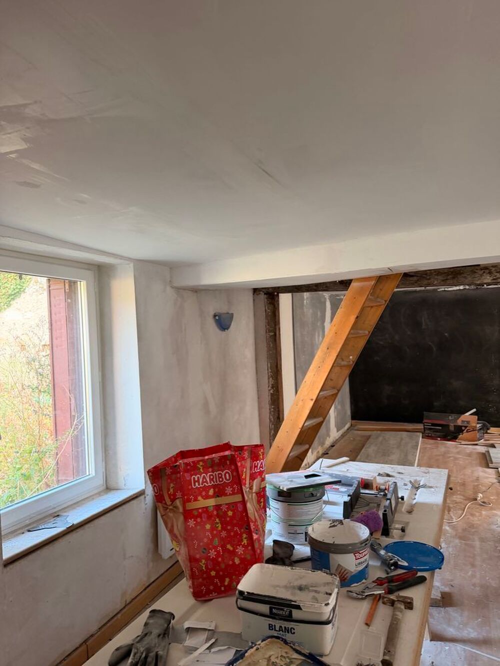 Maison 4 pièces 100 m² · à Châtillon-Coligny · 100 m² · 90 000 €