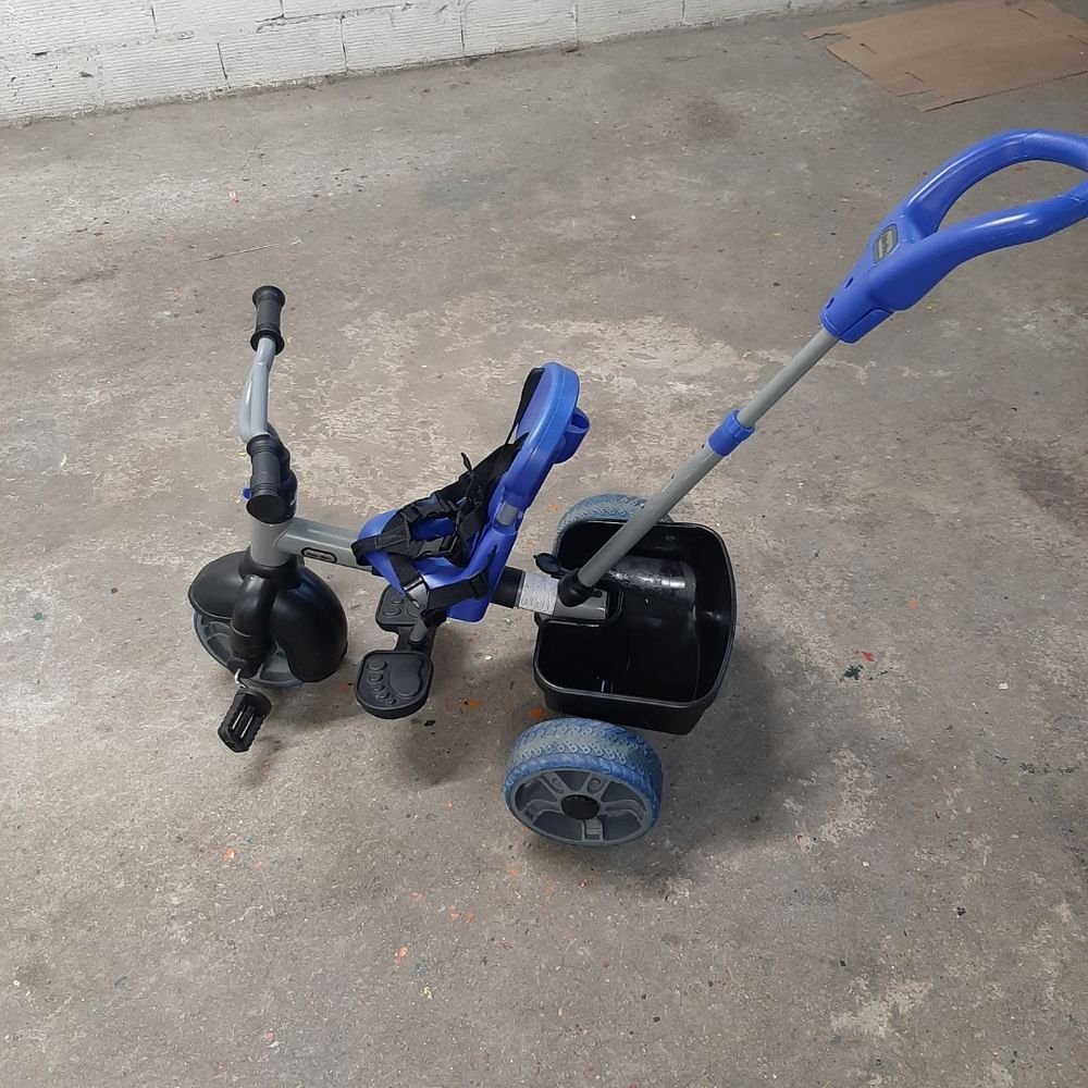 tricycle &eacute;volutif enfant
Vélos