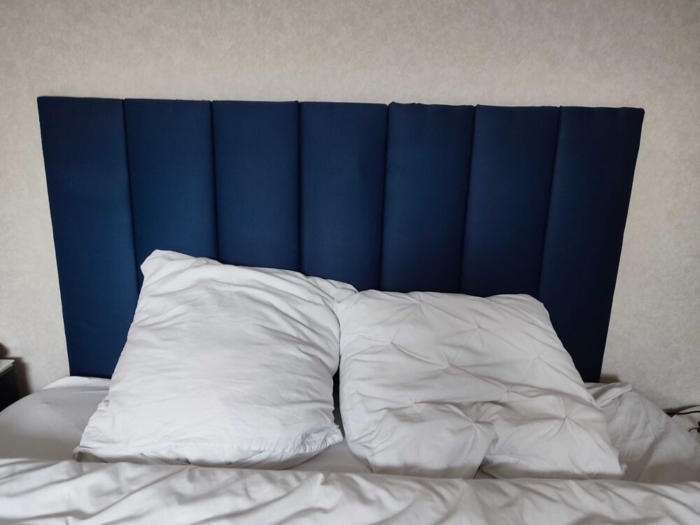 t&ecirc;te de lit 2 personnes Meubles