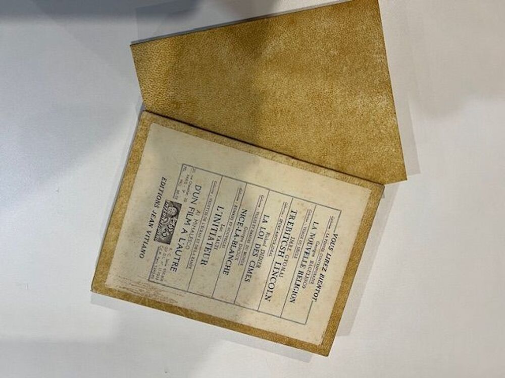 Livre ancien &eacute;dition num&eacute;rot&eacute;e "Ailes de Mouches et Tricouni Livres et BD
