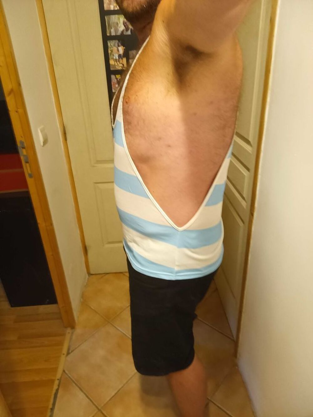 D&eacute;bardeur &eacute;chancr&eacute; et ouvert homme Vêtements