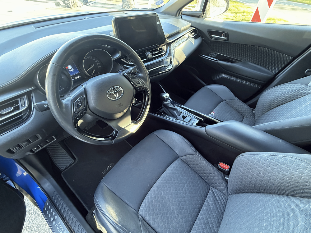 C-HR 184h 2WD e-CVT 2023 occasion 78610 Saint-L&eacute;ger-en-Yvelines