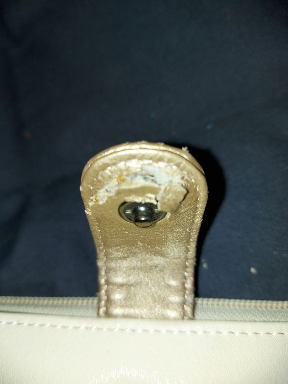 Sac &agrave; main et portefeuille cr&egrave;me/dor&eacute; Mac Alyster Maroquinerie
