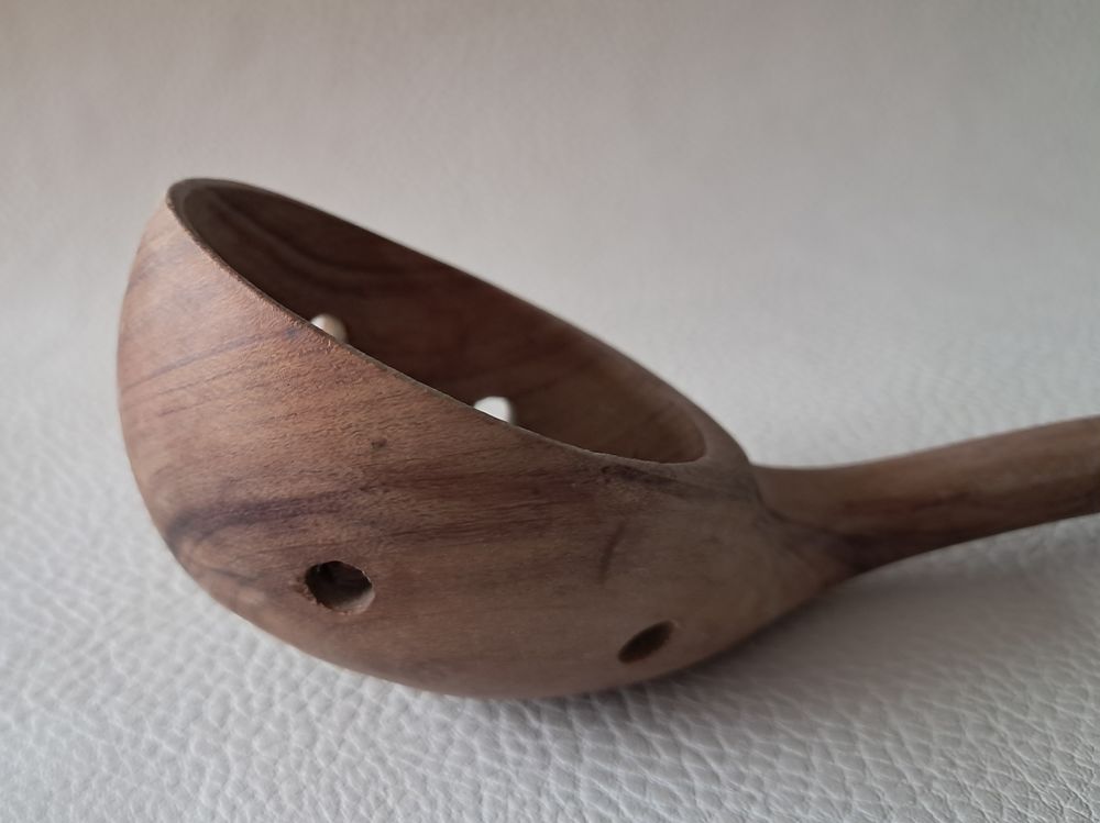&eacute;cumoire en bois Cuisine