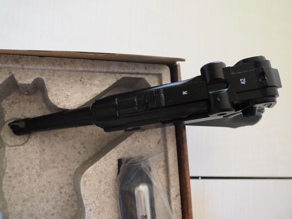 AIR COMPRIME r&eacute;plique Luger P.08 Sports