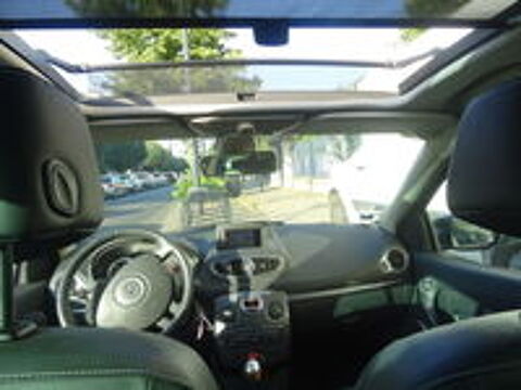 Clio III Estate Clio Estate III dCi 90 eco2 Exception TomTom Euro 5 2011 occasion 33000 Bordeaux