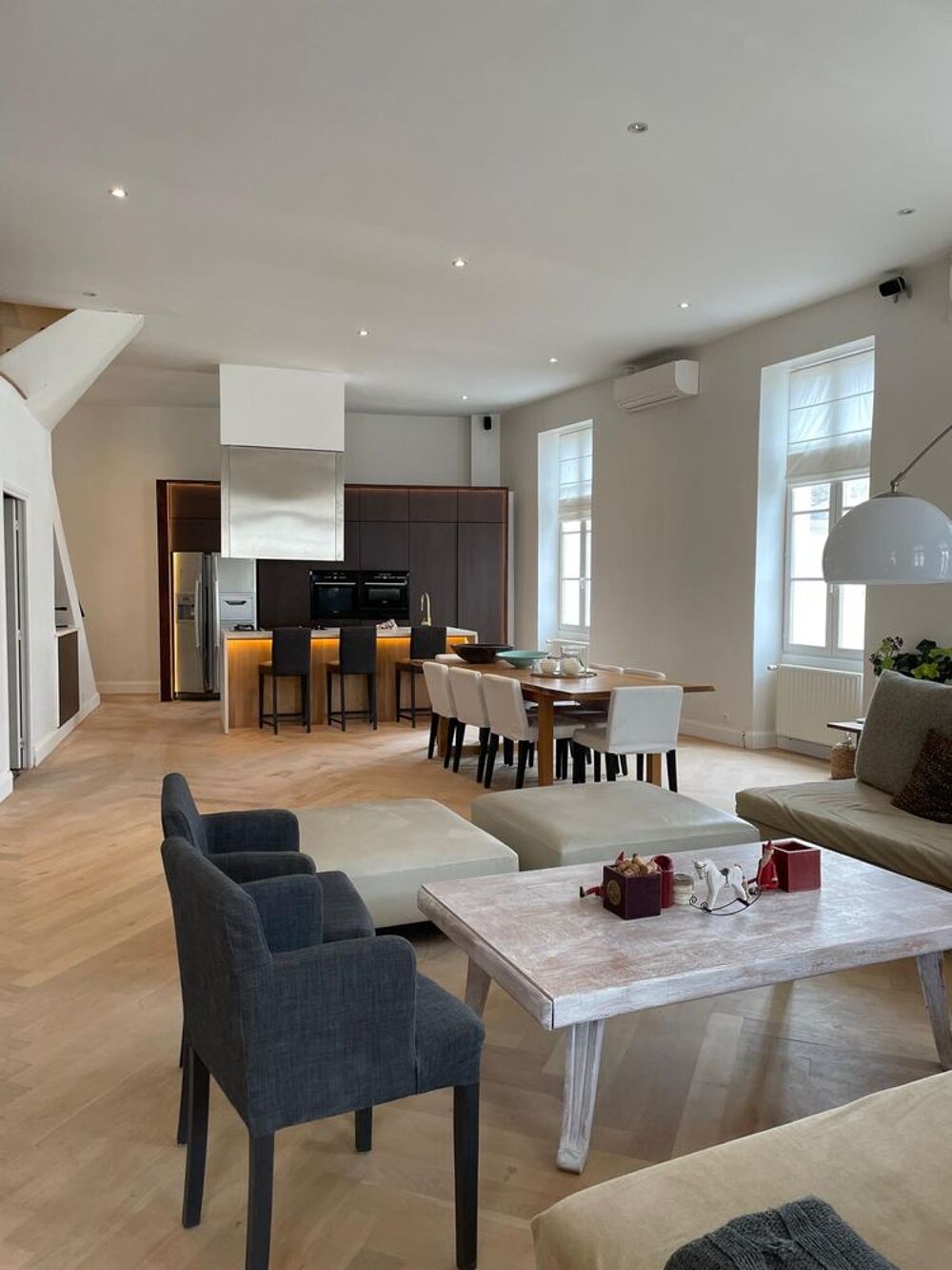 Vente Maison Relais de poste 1870 aux volumes exceptionnels Coulanges-la-vineuse