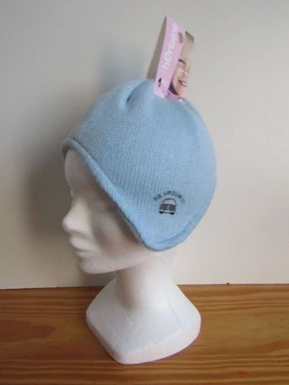 Bonnet b&eacute;b&eacute; 3/6 mois 42 cm. Vêtements enfants
