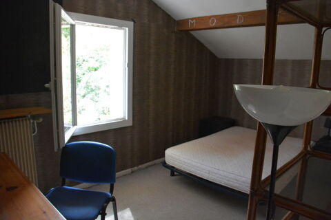  Chambre � louer 5 pi�ces 136 m�