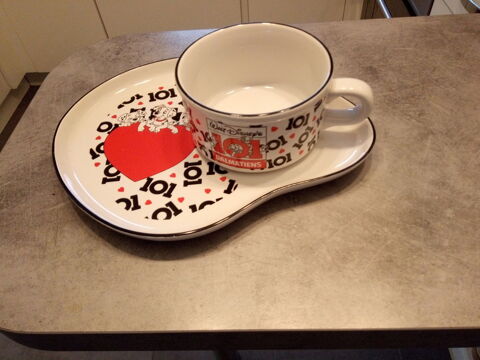 ENSEMBLE DEJEUNER 5 Chteaubourg (35)