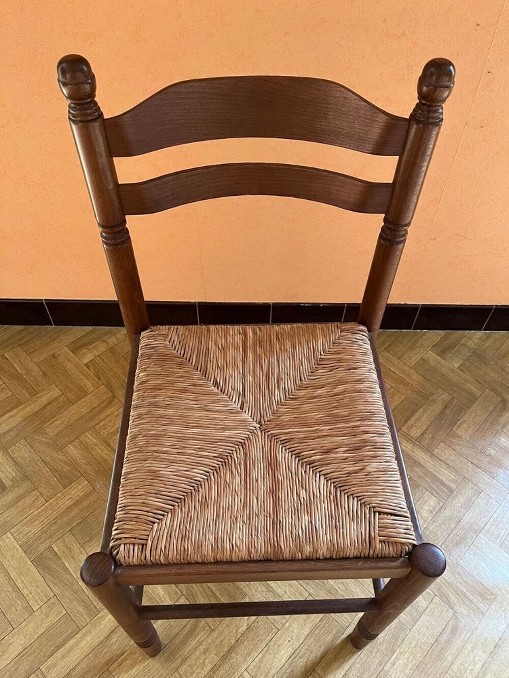 Chaises en paille Meubles