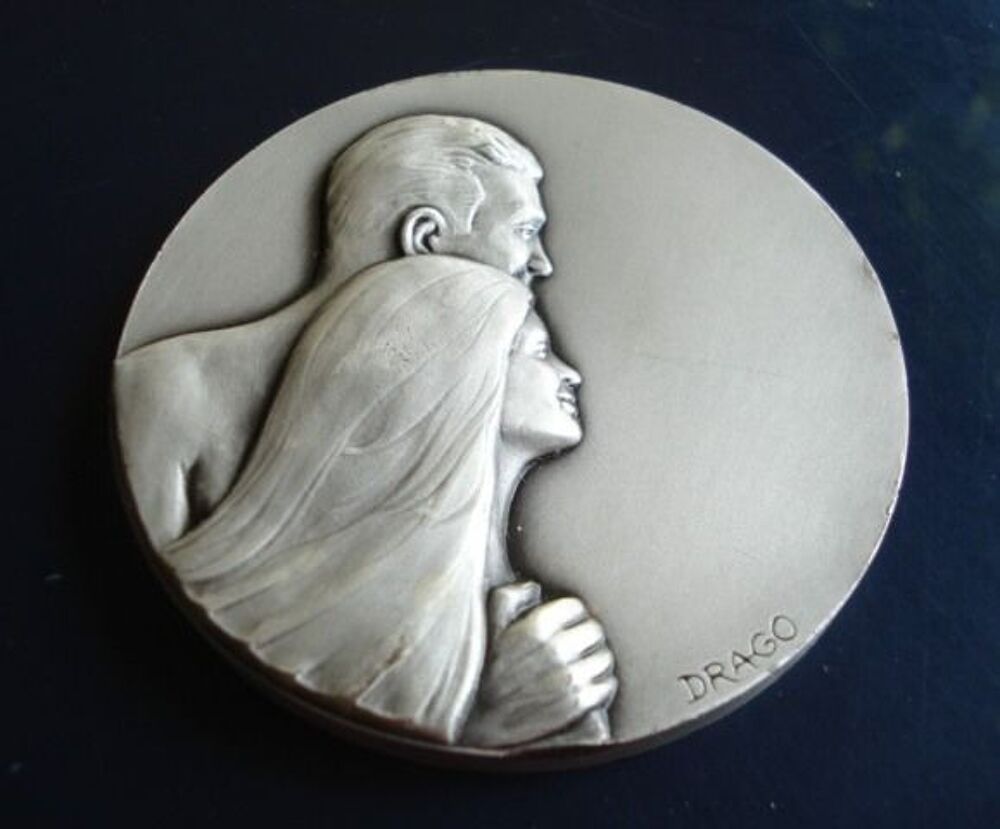 M&eacute;daille tr&egrave;s moche mais pas ch&egrave;re 