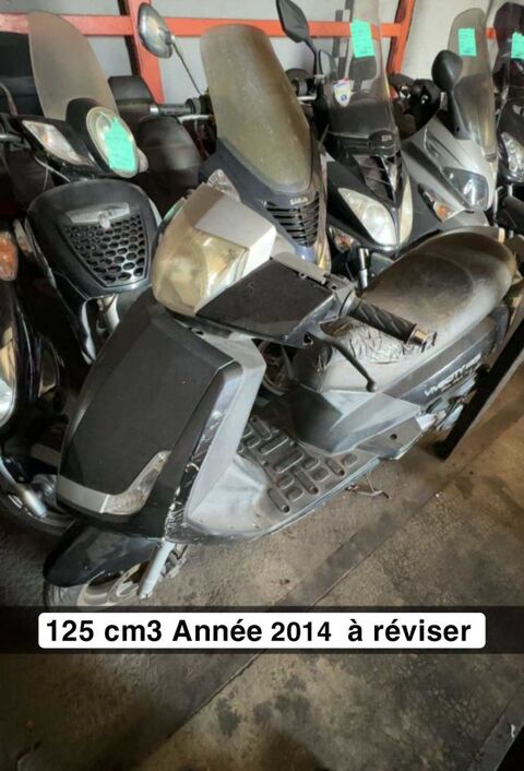 Scooter PEUGEOT 2014 occasion Lapeyrouse-Mornay 26210