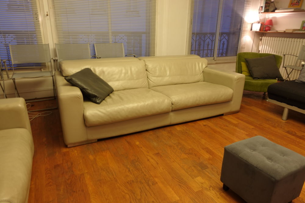 Canape? en cuir gris/beige Duvivier pour 4 personnes Meubles