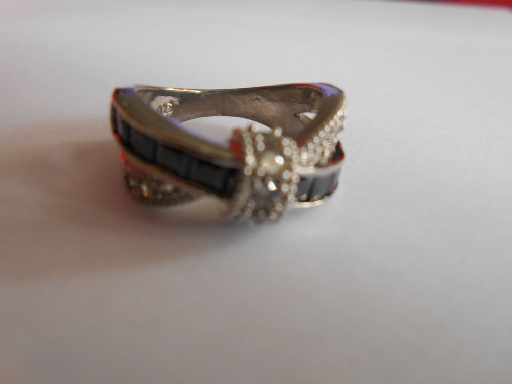 BAGUE Bijoux et montres