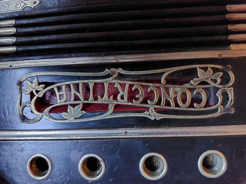 concertina accord�on 299 Arpajon (91)