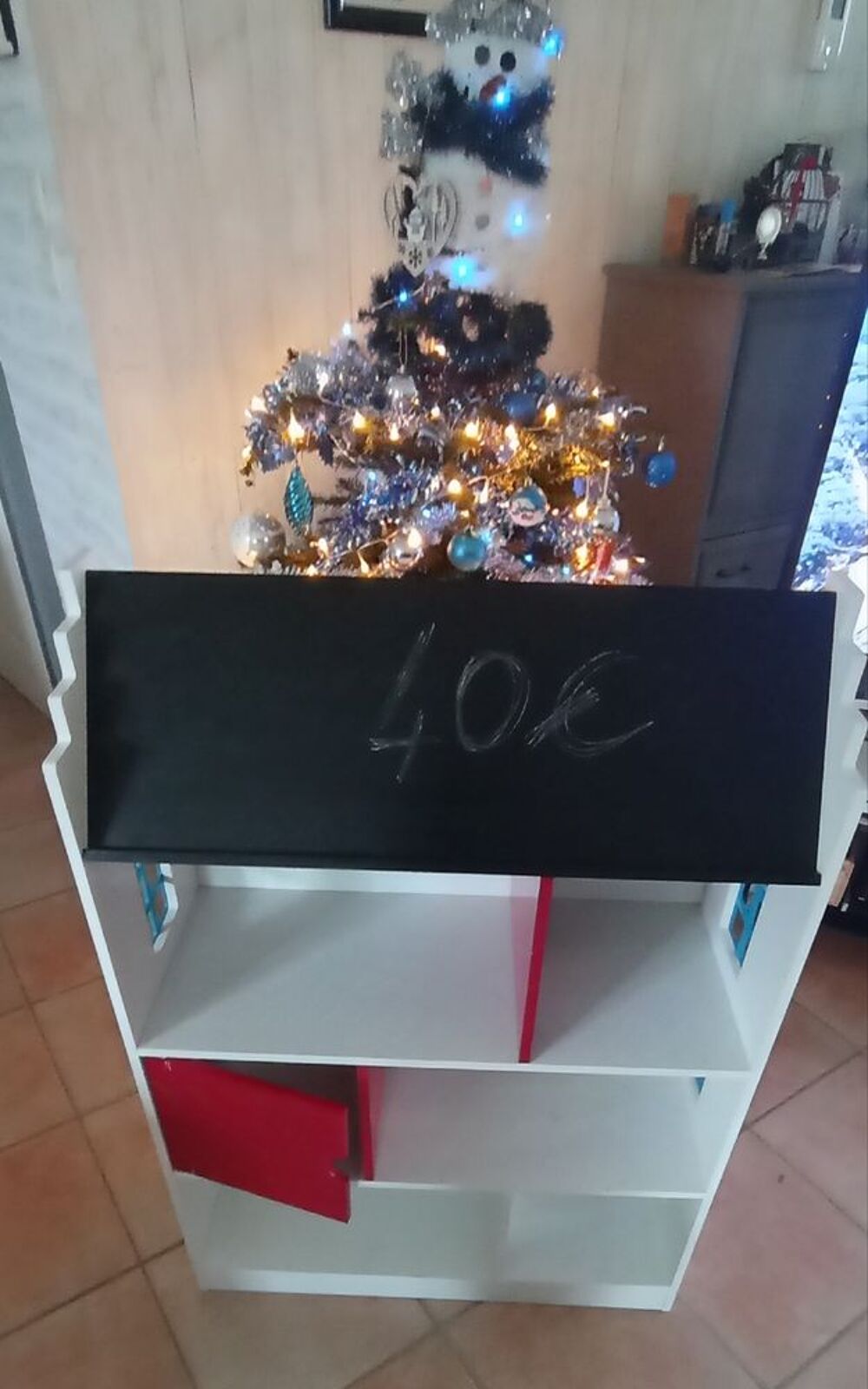 Maison biblioth&egrave;que avec toit en tableau craie Mobilier enfants