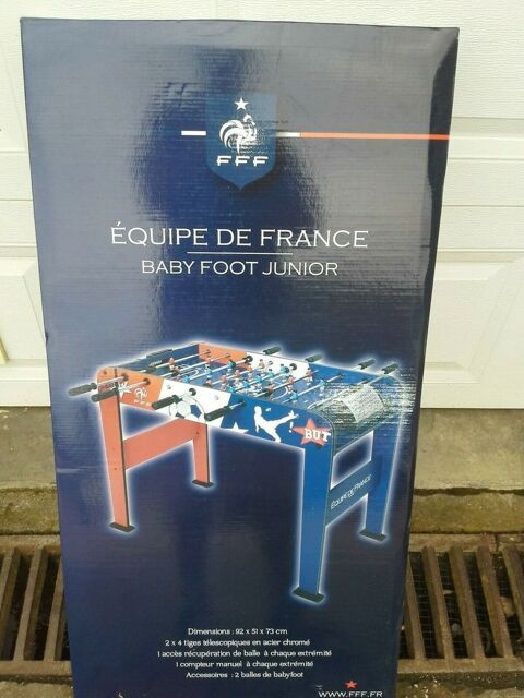 baby foot junior neuf emballé  et homologué FFF 
valeur 110€ 79 Ludres (54)