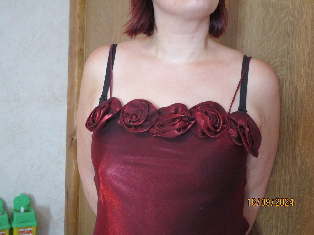robe longue couleur Bordeau mordor&eacute;e pour c&eacute;r&eacute;monie ou soir&eacute; Vêtements