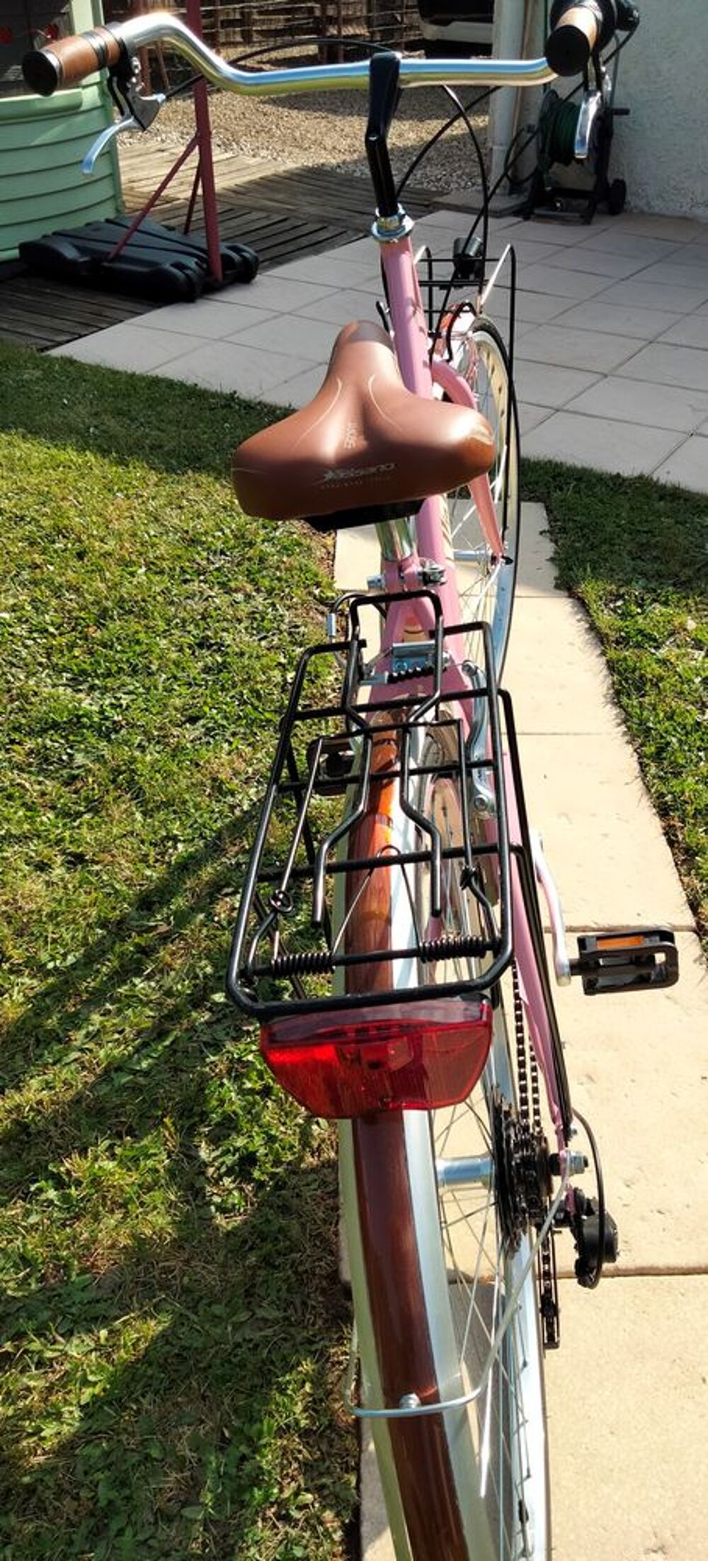 V&eacute;lo Via Veneto Allure V&eacute;lomarch&eacute; pour femme- couleur rose Vélos