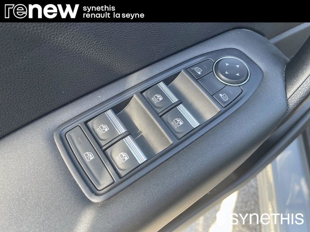 Captur E-Tech full hybrid 145 ch Evolution 2025 occasion 83500 La Seyne-sur-Mer