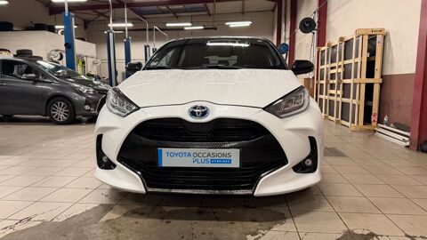 Toyota Yaris Hybride 116h Collection 2021 occasion Villeurbanne 69100