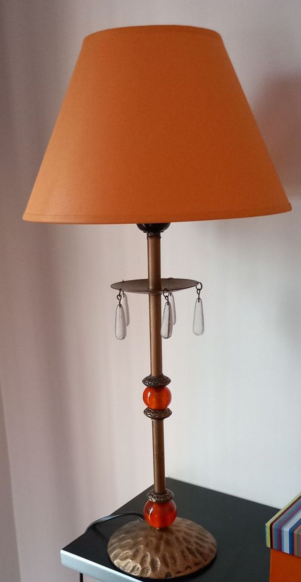Lampe &agrave; poser orange vintage, pied d&eacute;coratif Décoration