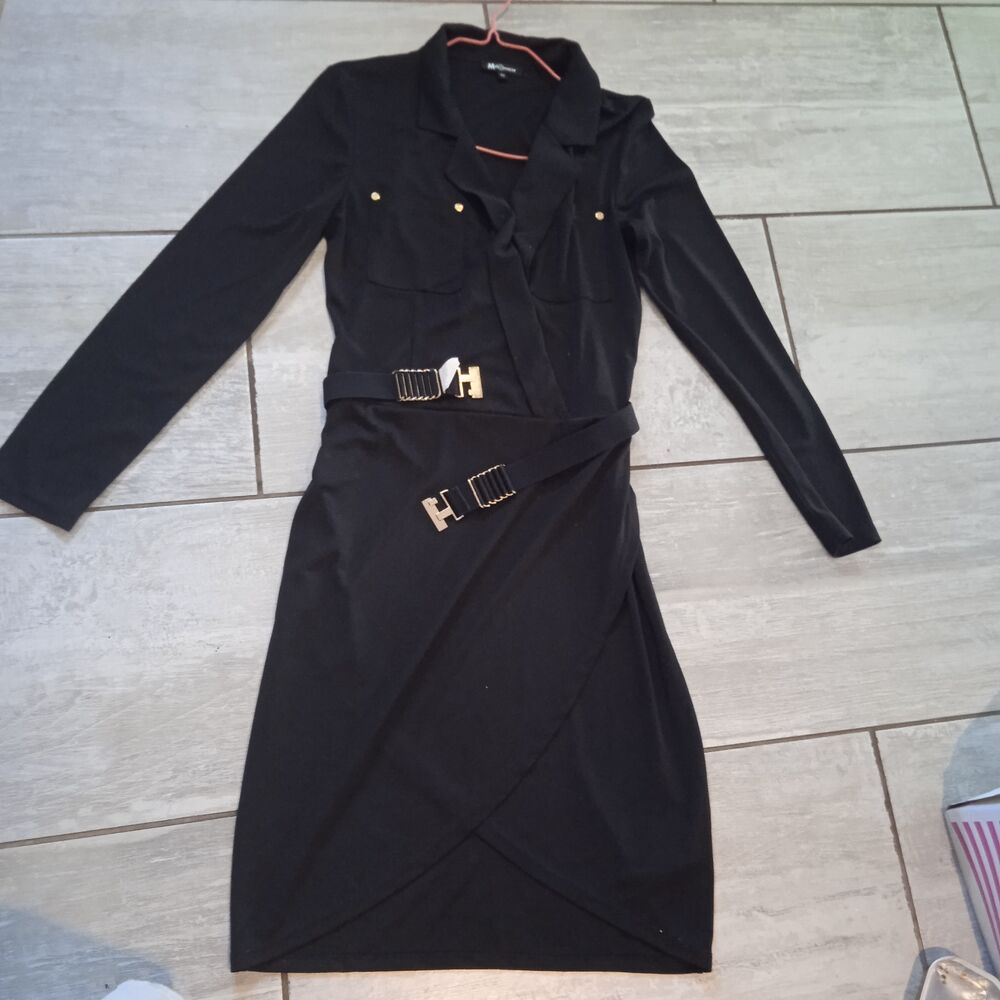Robe noire manches longue ceinture dor&eacute;e &agrave; la taille 2 poche Vêtements