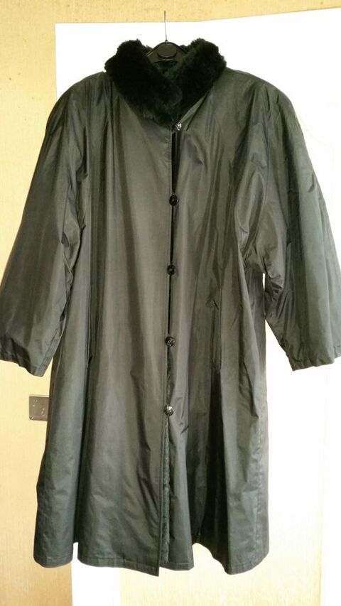 Manteau pelisse fourrure femme 900 Paris 13 (75)