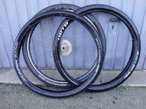 LOT DE 3 PNEUS VTT 29 POUCES; 20 Vitr� (35)