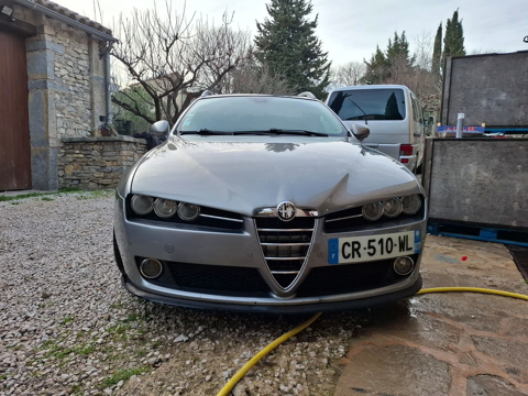 Alfa-romeo 159 sportwagon Alfa Romeo 159 SW 2.4 JTDm Distinctive Q